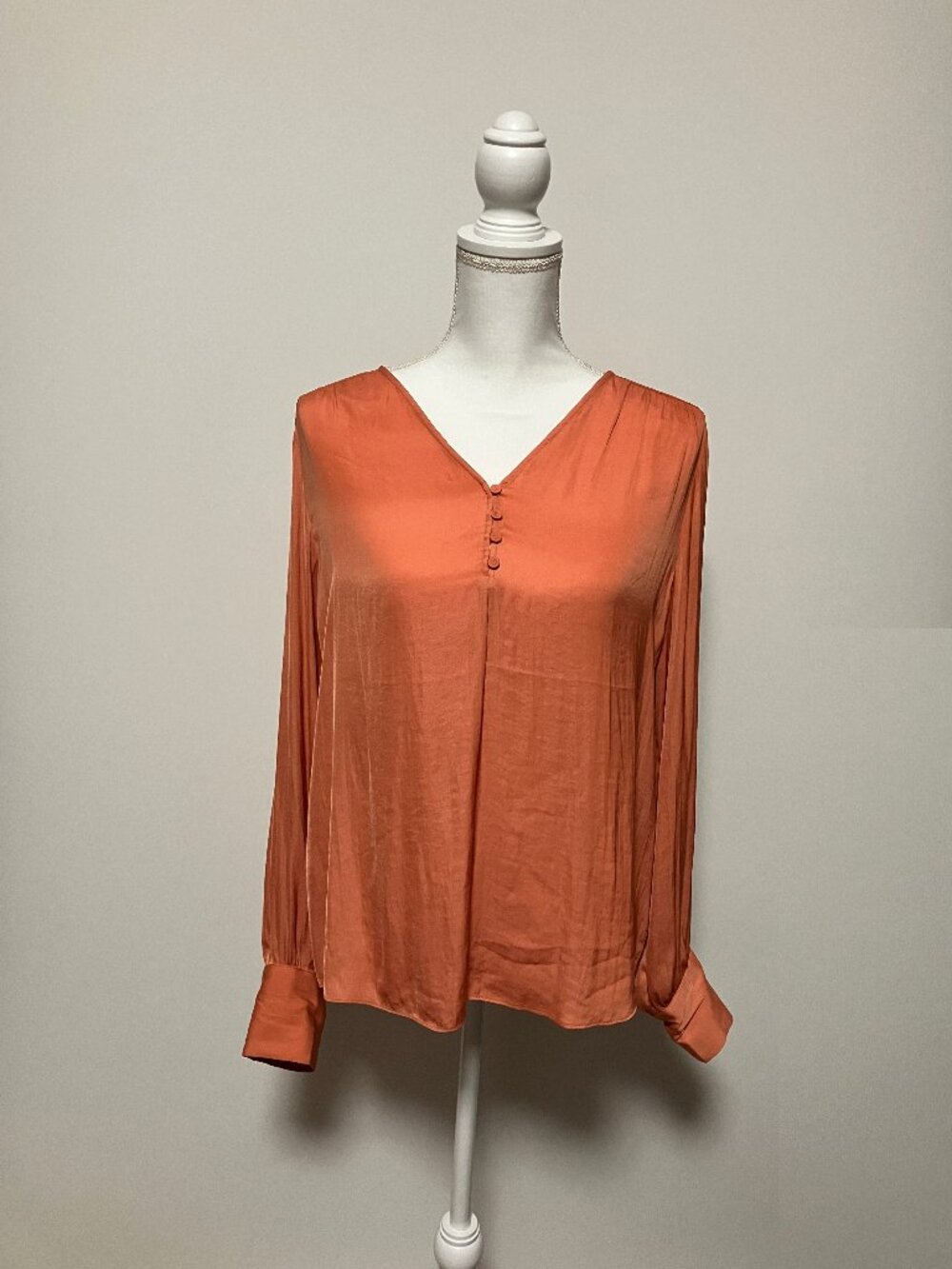 Maison d' Amelie Orange V-Neck Women's Shirt, Size Medium, Buttons